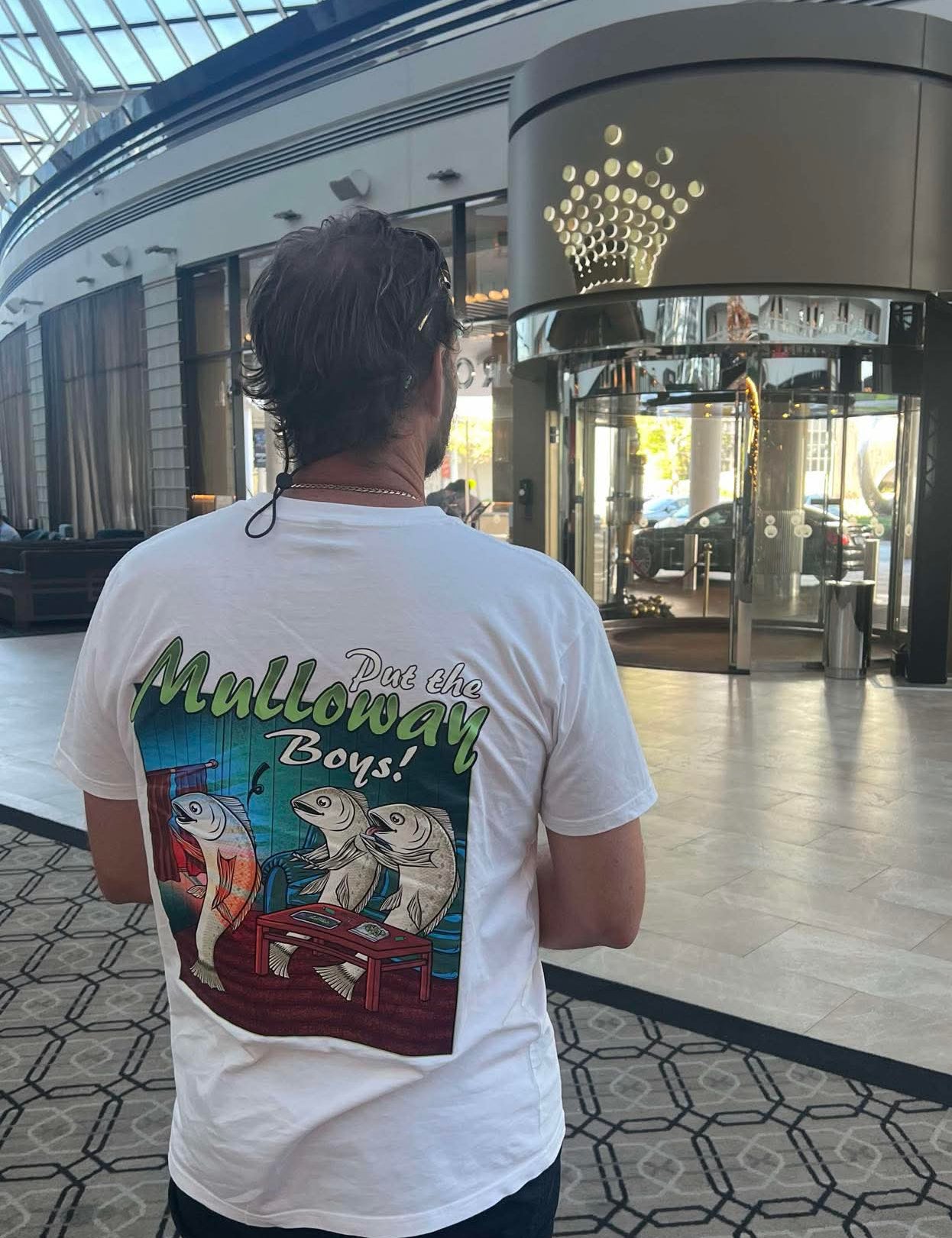 Put the Mulloway- Men's Tee